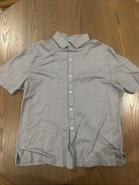 Hart Schaffner Marx Short Sleeve Button-Down Shirt in Light Blue Microprint